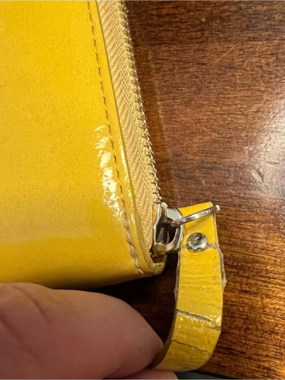 Kate Spade New York Harrison Street Lacey wallet Yellow Leather Storybook Lining - Picture 9 of 16